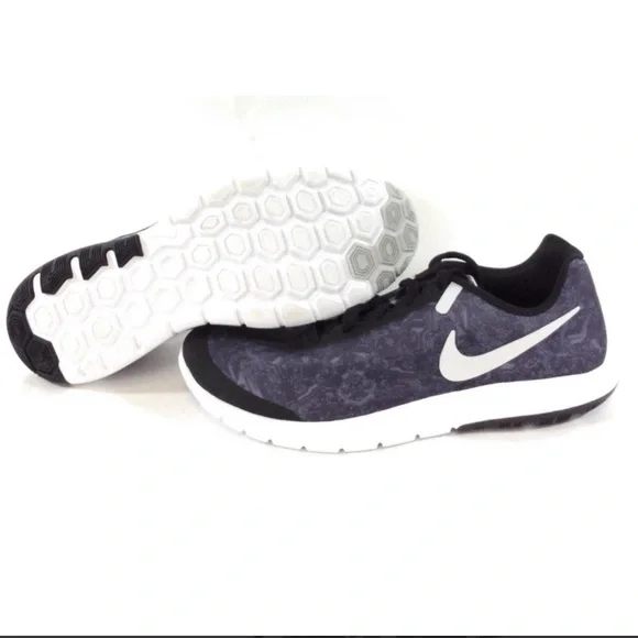 Womens Nike Flex Experience RN 5 Prem 844673 004 Black Grey Sneakers - Picture 1 of 11